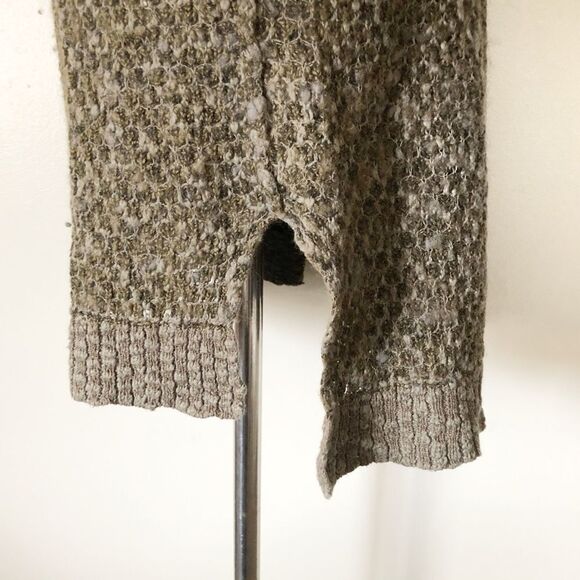 Free People Green Boucle High Low Hem sweater Medium preowned - Picture 5 of 6
